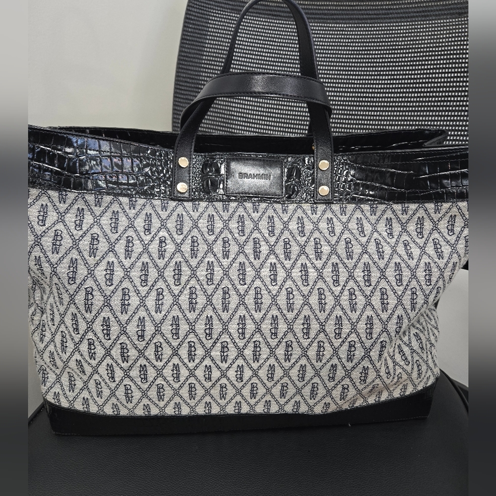 Brahmin Meredith Satchel Bag/Tote Purse Black Harborlight EUC